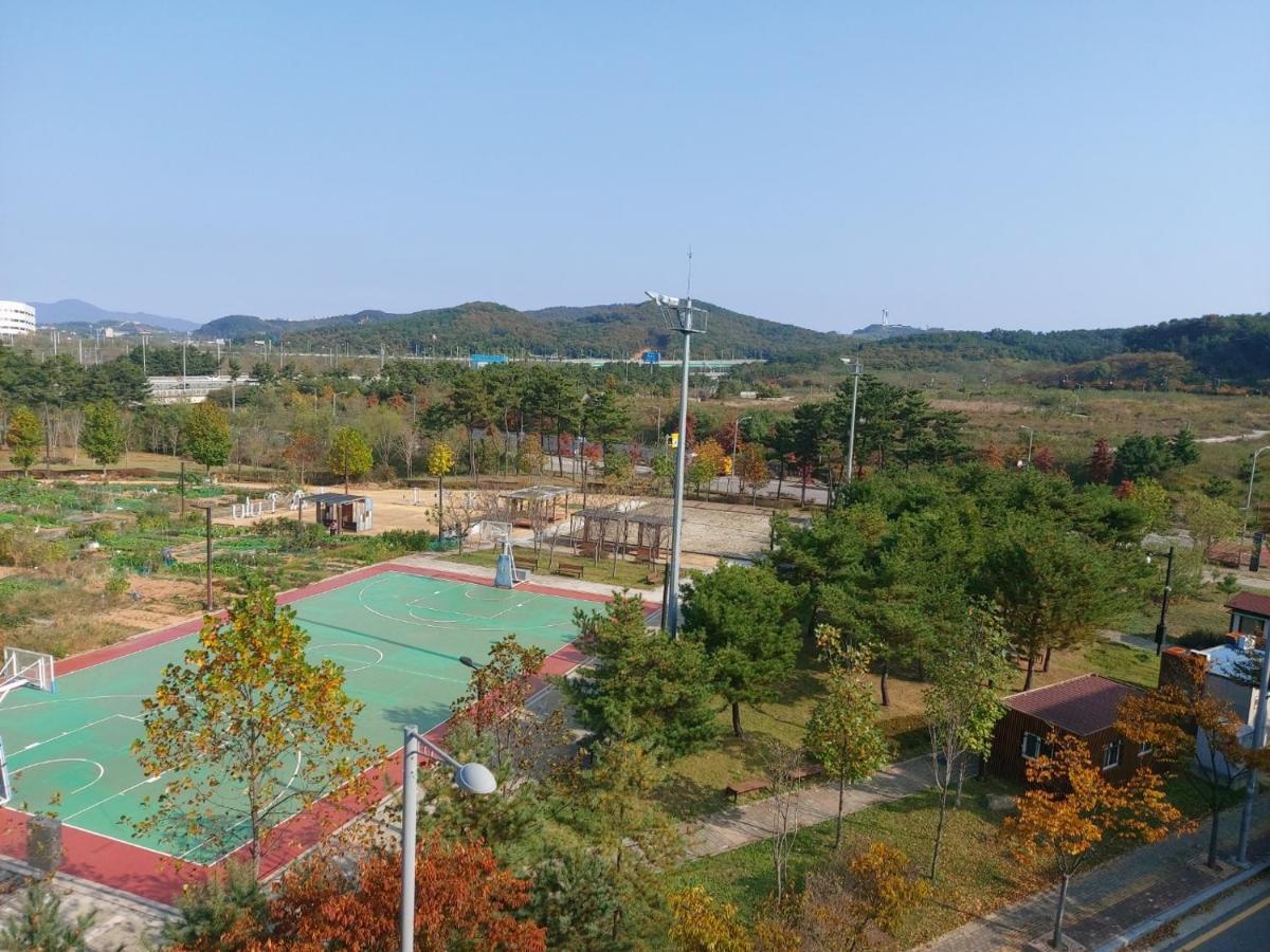 29 Play House Hotel Incheon Eksteriør billede