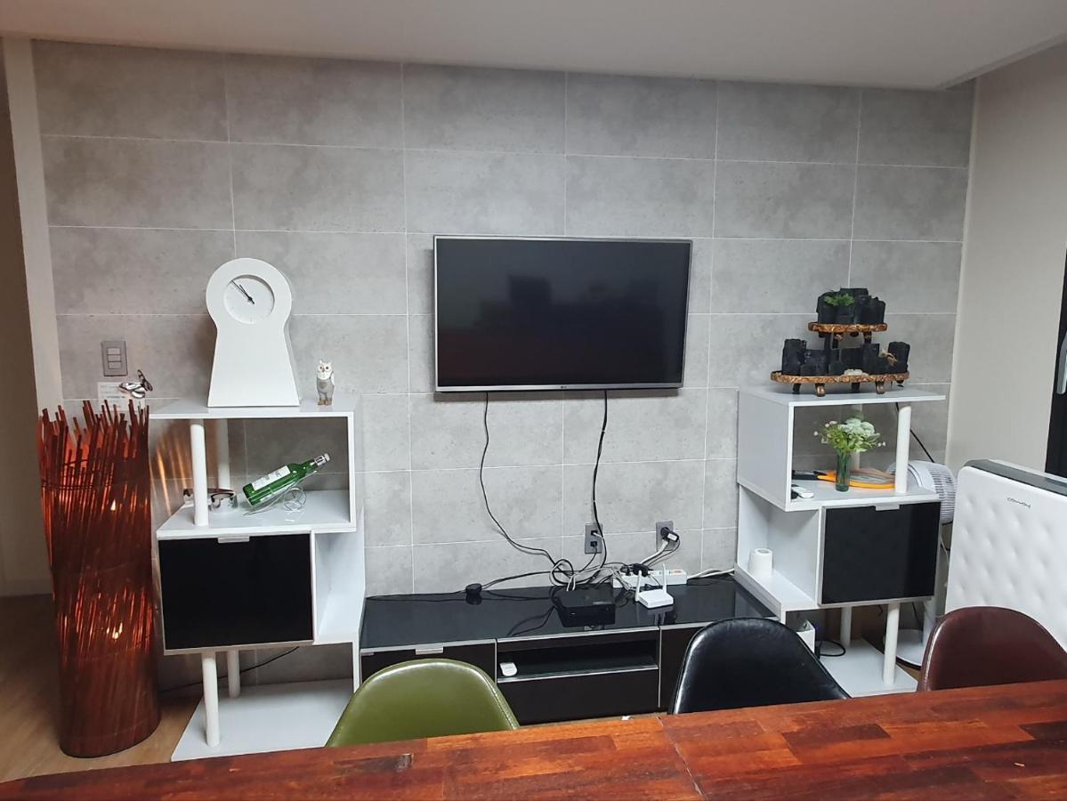 29 Play House Hotel Incheon Eksteriør billede